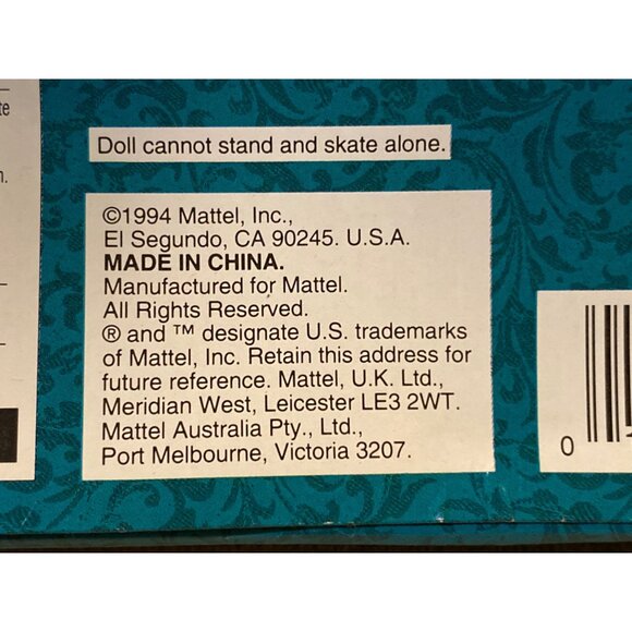 Victorian Elegance Barbie 1994 Mattel 12579 NRFB Red Fur Trim Coat - Picture 15 of 16